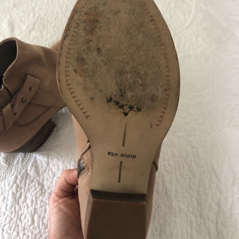Dolce Vita tan leather western Ankle Booties size 6.5 - Picture 8 of 9